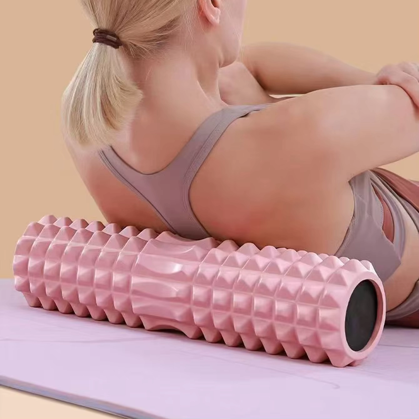 Textured Foam Roller for Muscle Recovery and Stretching - Image 3